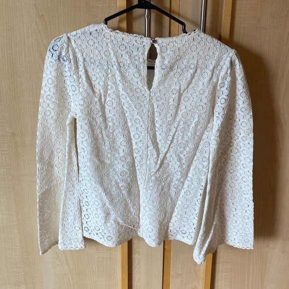 Banana Republic Lace Bell Sleeve Top Size XS - Picture 7 of 8